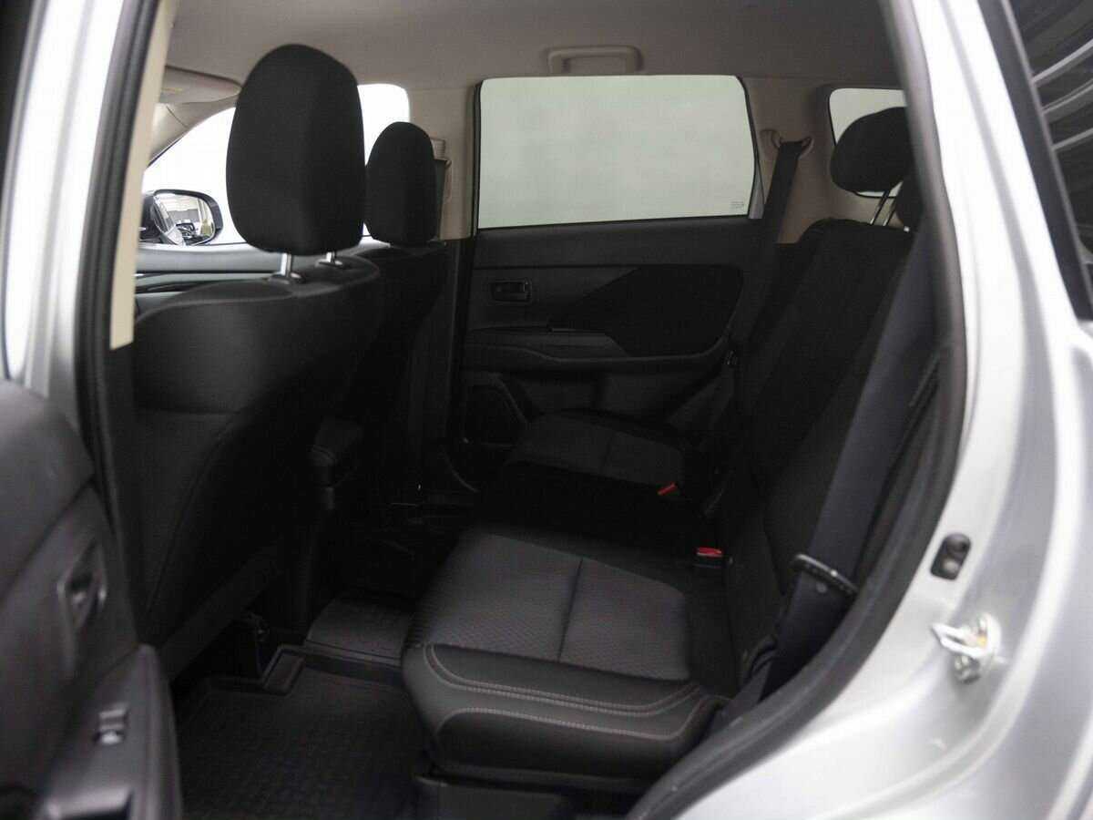 Продажа Б/У Митсубиши Оутлэндер. Фото: #8