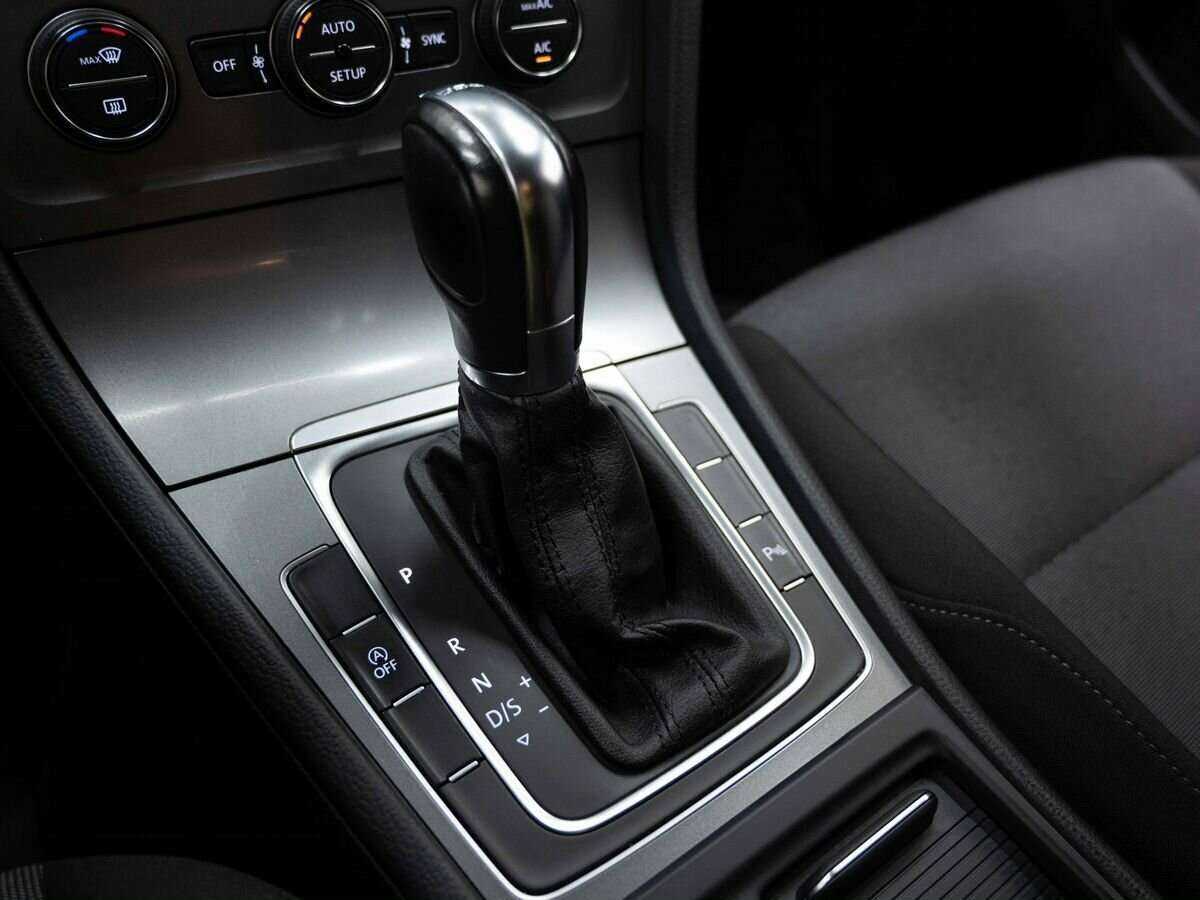 Продажа Б/У Фольксваген Гольф. Фото: #22