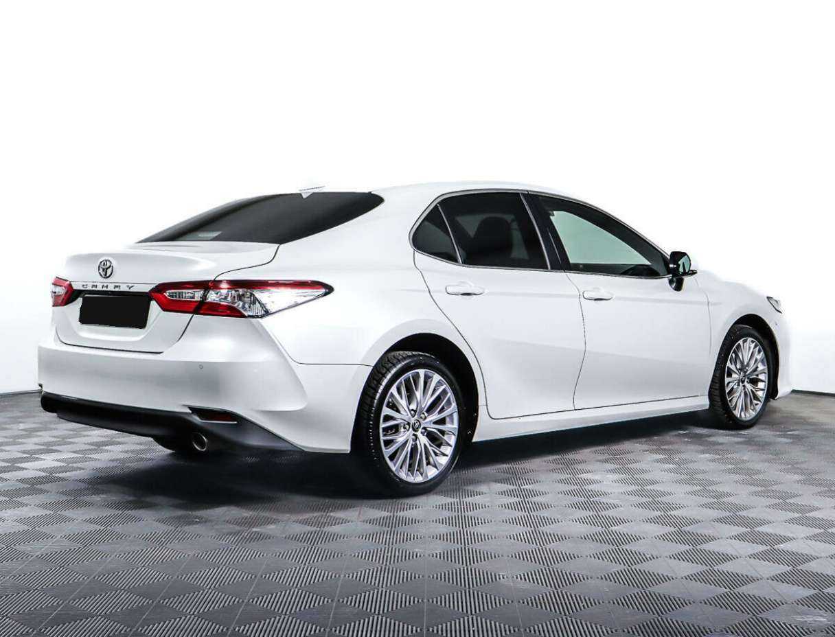 Продажа Б/У Тойота Камри. Фото: #4