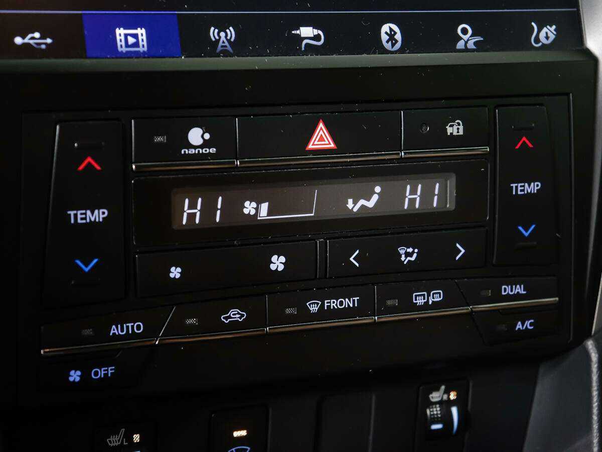 Продажа Б/У Тойота Камри. Фото: #22