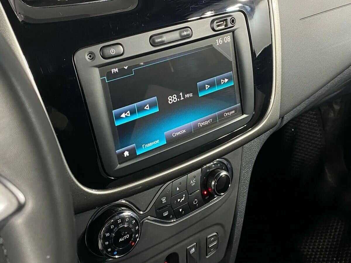 Продажа Б/У Рено Сандеро. Фото: #16