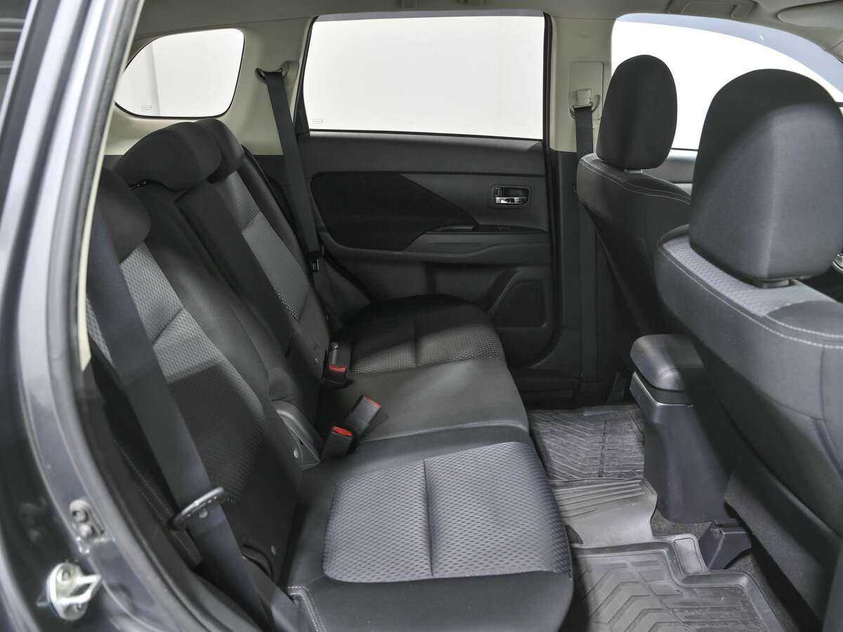 Продажа Б/У Митсубиши Оутлэндер. Фото: #15