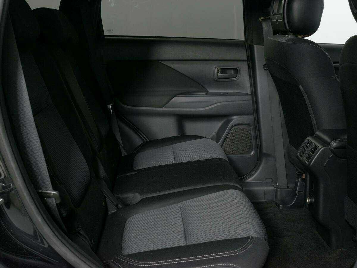 Продажа Б/У Митсубиши Оутлэндер. Фото: #8