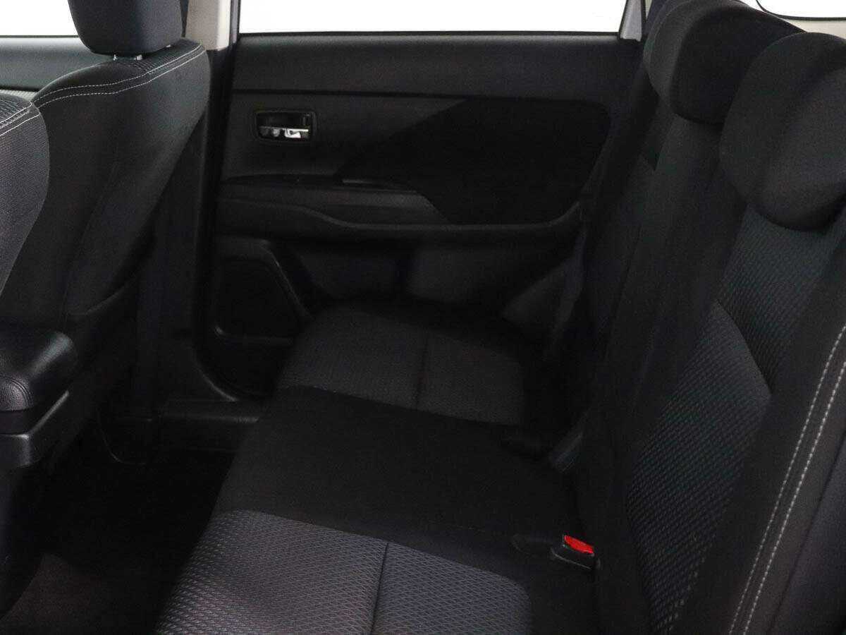 Продажа Б/У Митсубиши Оутлэндер. Фото: #8