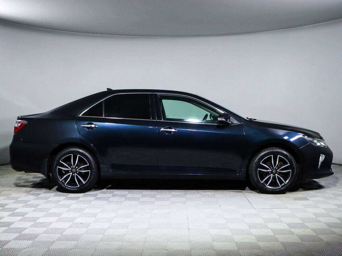 Продажа Б/У Тойота Камри. Фото: #3