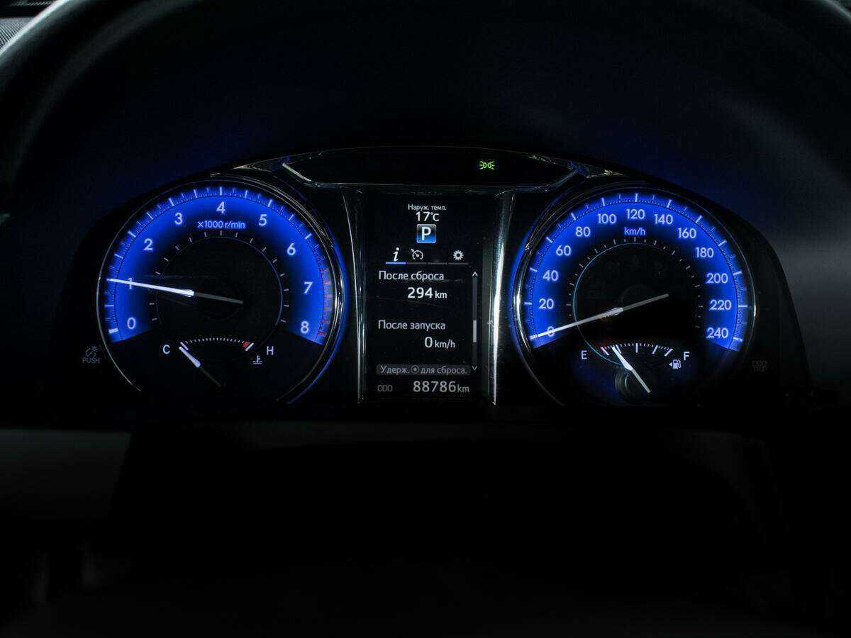 Продажа Б/У Тойота Камри. Фото: #10