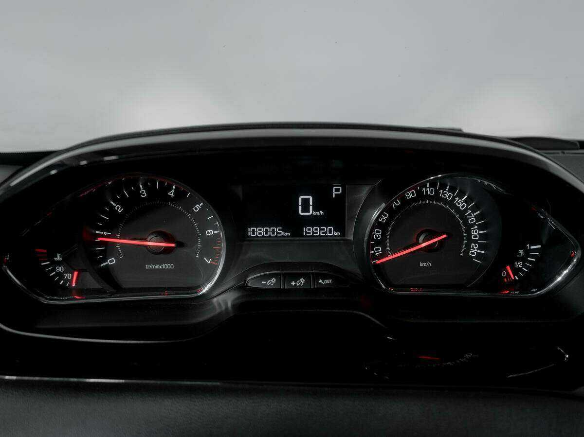 Продажа Б/У Пежо 208. Фото: #10