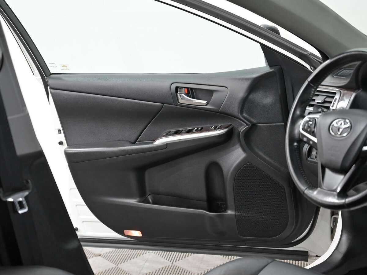 Продажа Б/У Тойота Камри. Фото: #10