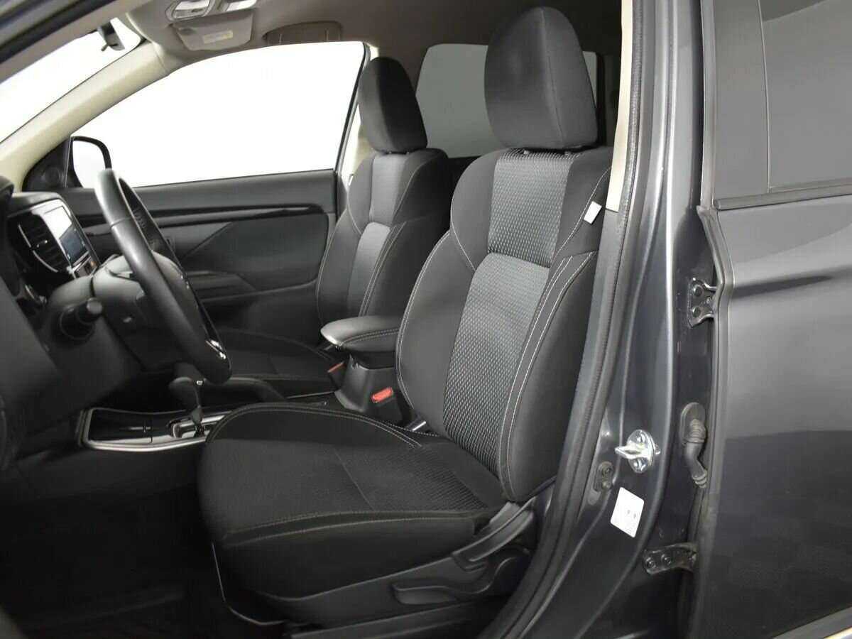 Продажа Б/У Митсубиши Оутлэндер. Фото: #4