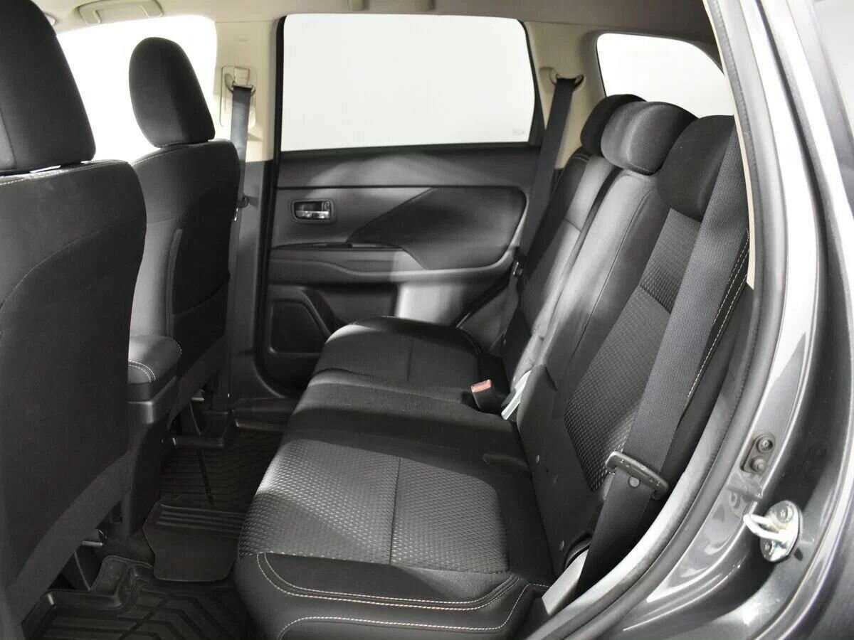 Продажа Б/У Митсубиши Оутлэндер. Фото: #17