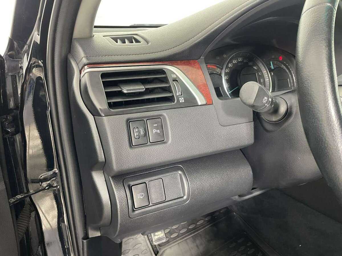 Продажа Б/У Тойота Камри. Фото: #8