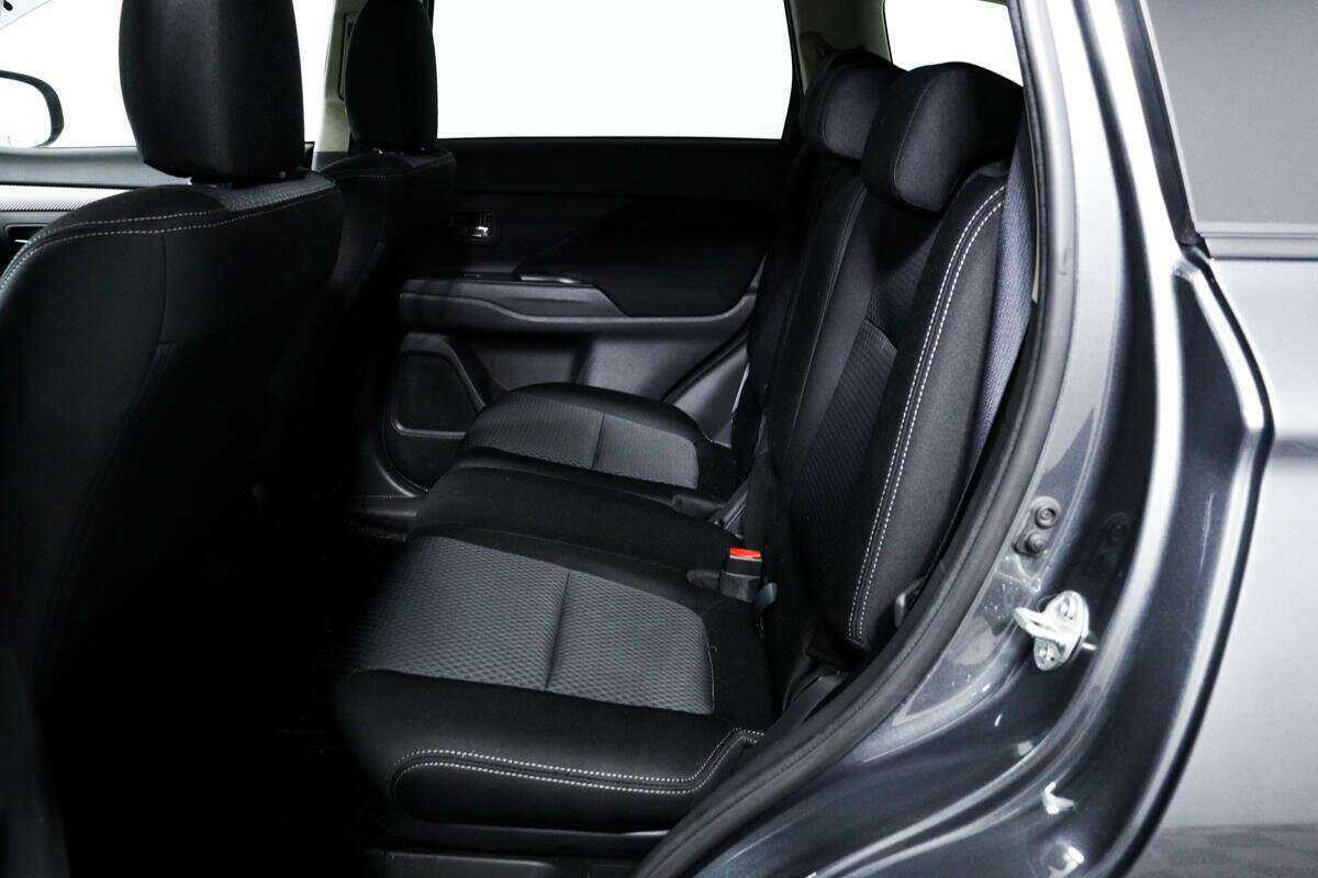 Продажа Б/У Митсубиши Оутлэндер. Фото: #11