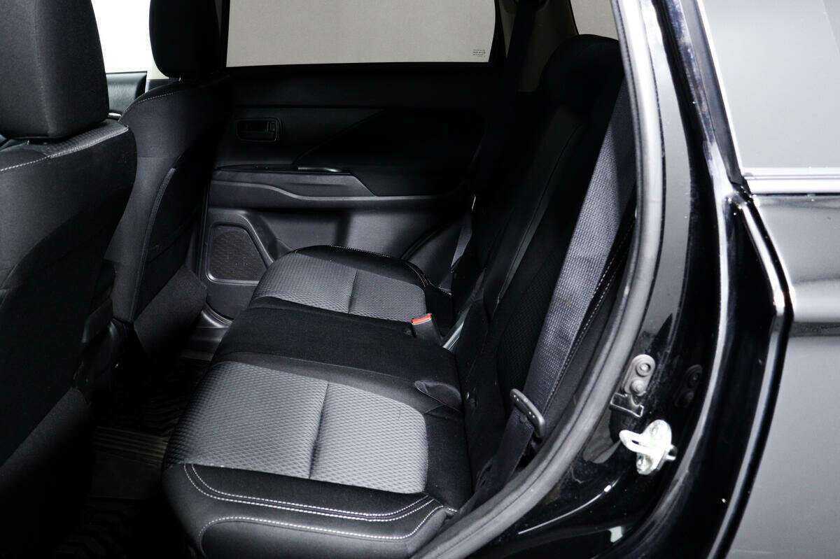 Продажа Б/У Митсубиши Оутлэндер. Фото: #11