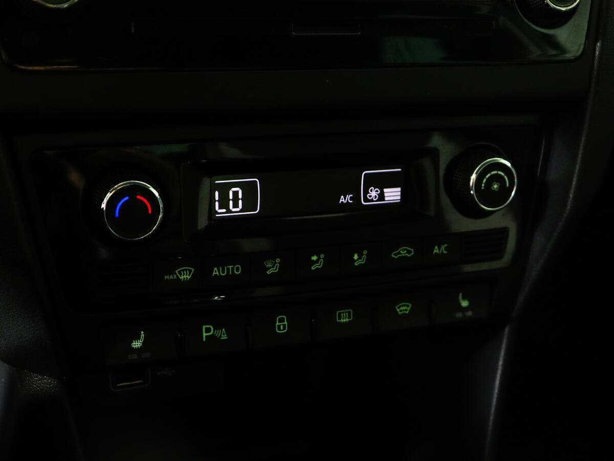 Продажа Б/У Шкода Рапид. Фото: #15