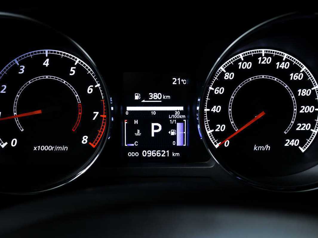 Продажа Б/У Митсубиши АС-Икс. Фото: #9