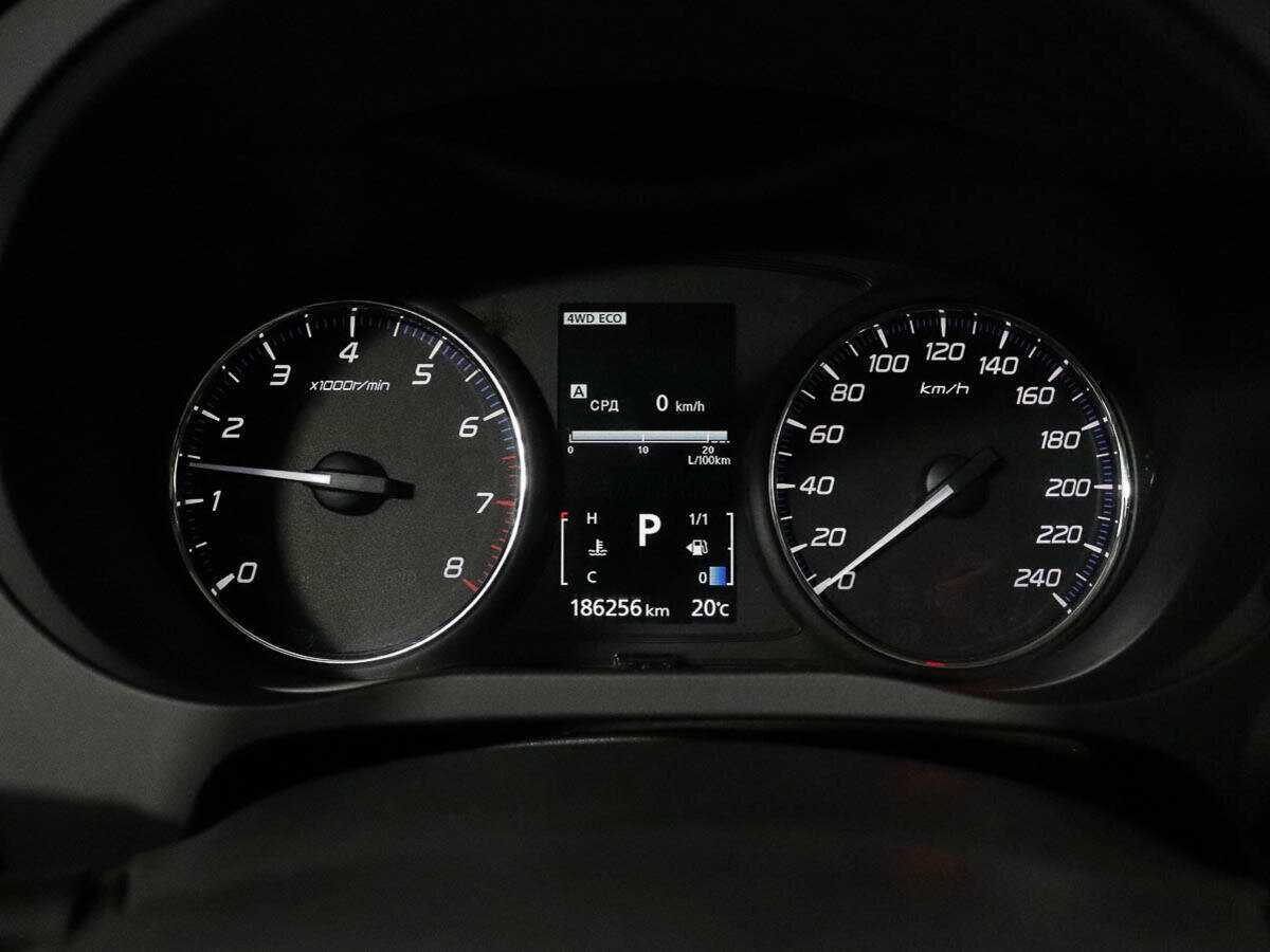 Продажа Б/У Митсубиши Оутлэндер. Фото: #11