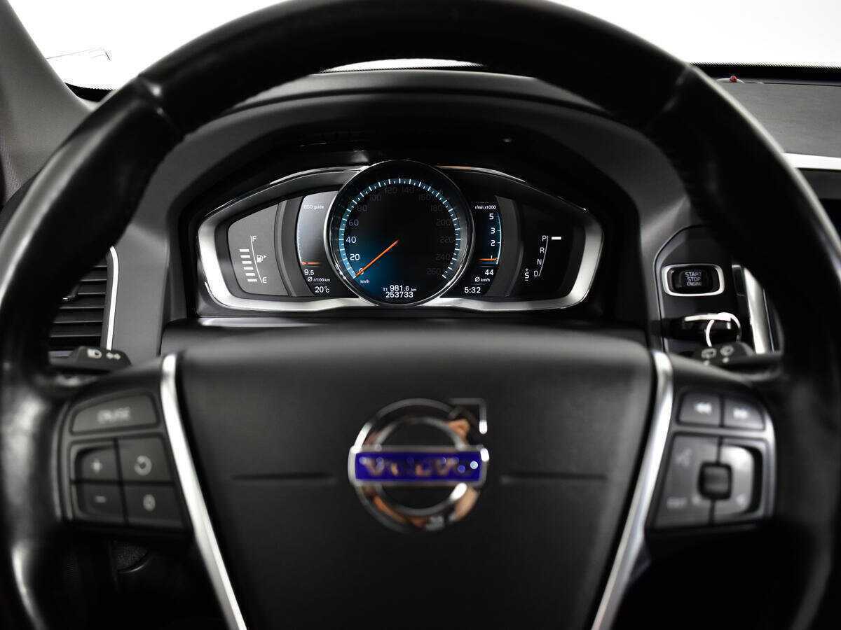 Продажа Б/У Вольво ИксЦ60. Фото: #10