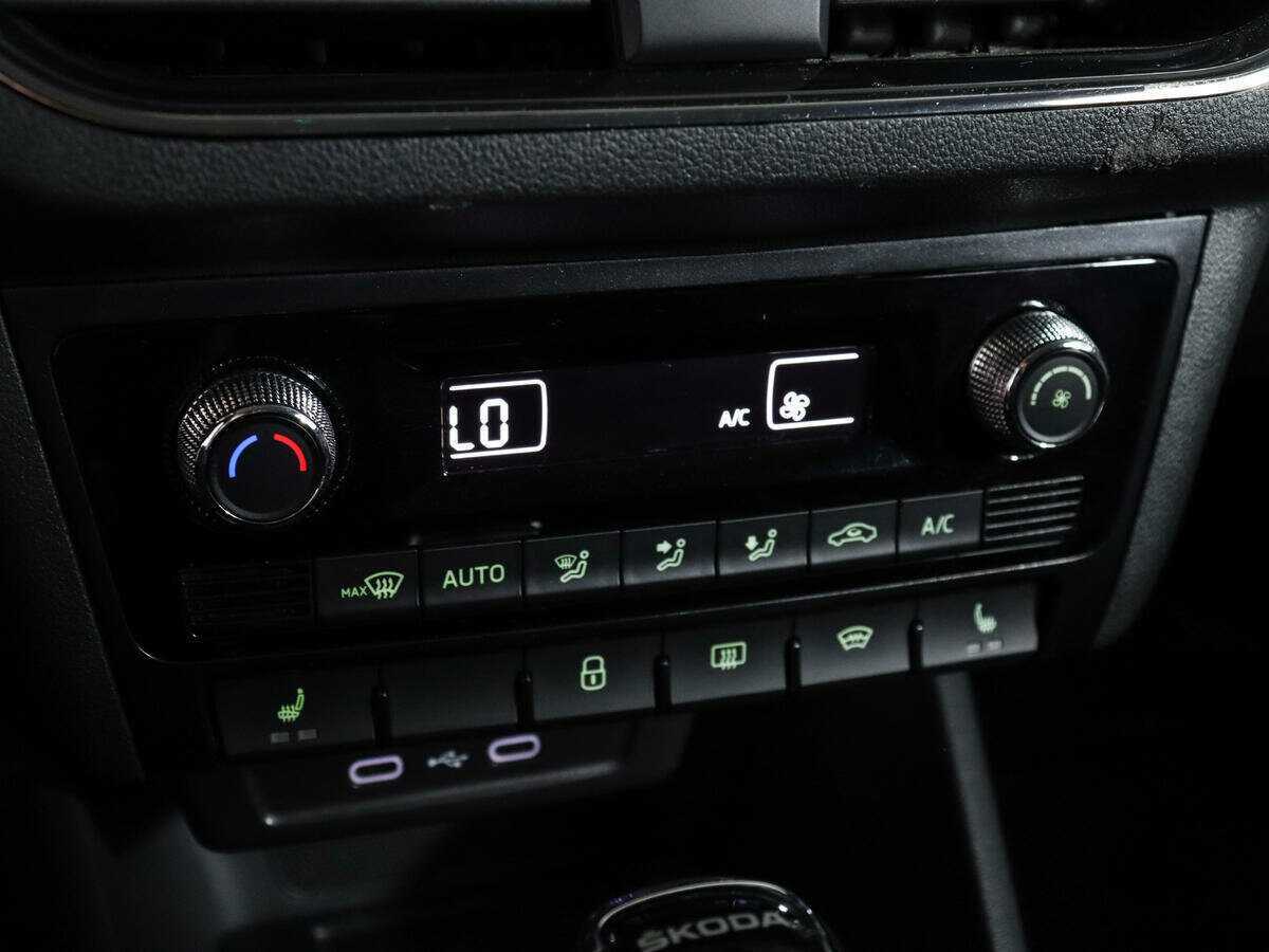 Продажа Б/У Шкода Рапид. Фото: #18