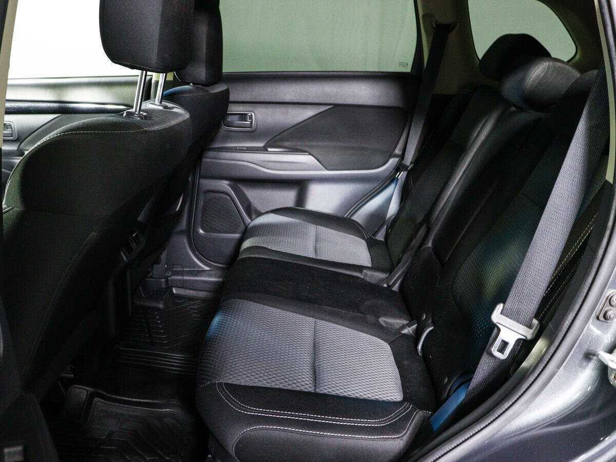 Продажа Б/У Митсубиши Оутлэндер. Фото: #7