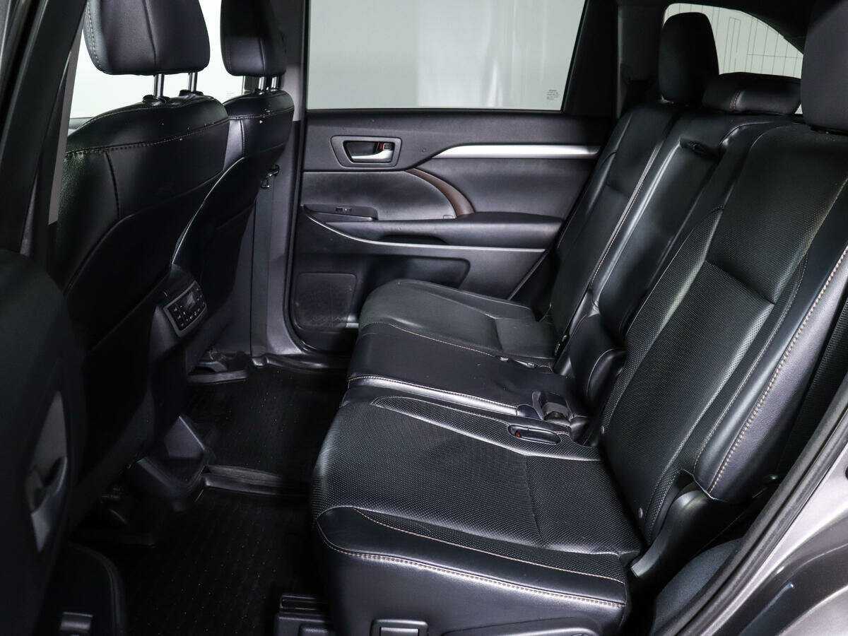 Продажа Б/У Тойота Хайлэндер. Фото: #7