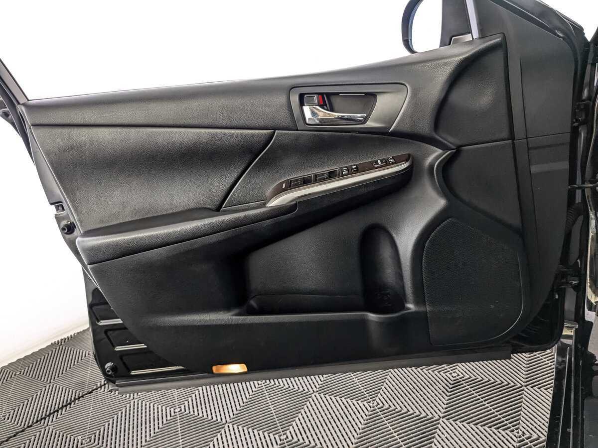 Продажа Б/У Тойота Камри. Фото: #14