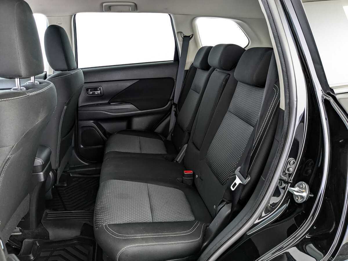 Продажа Б/У Митсубиши Оутлэндер. Фото: #13