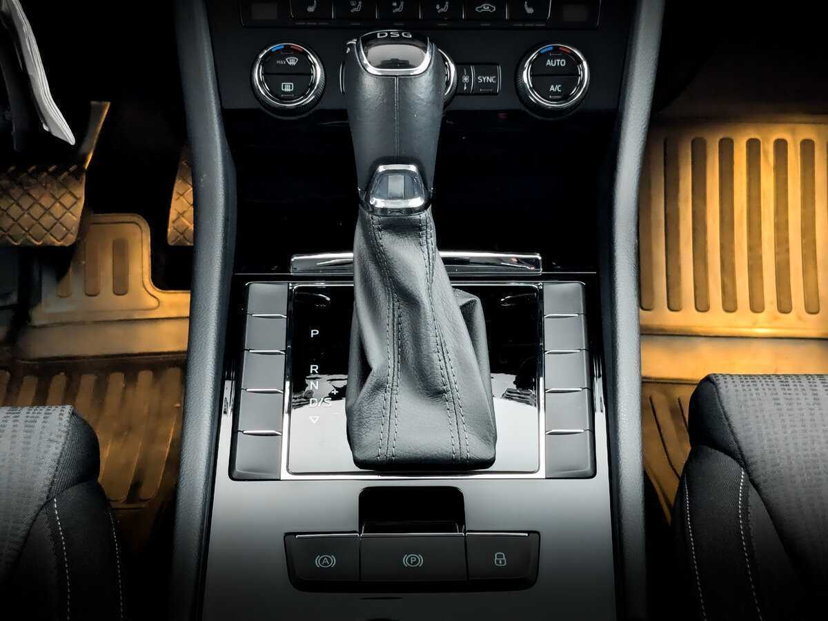 Продажа Б/У Шкода Суперб. Фото: #21