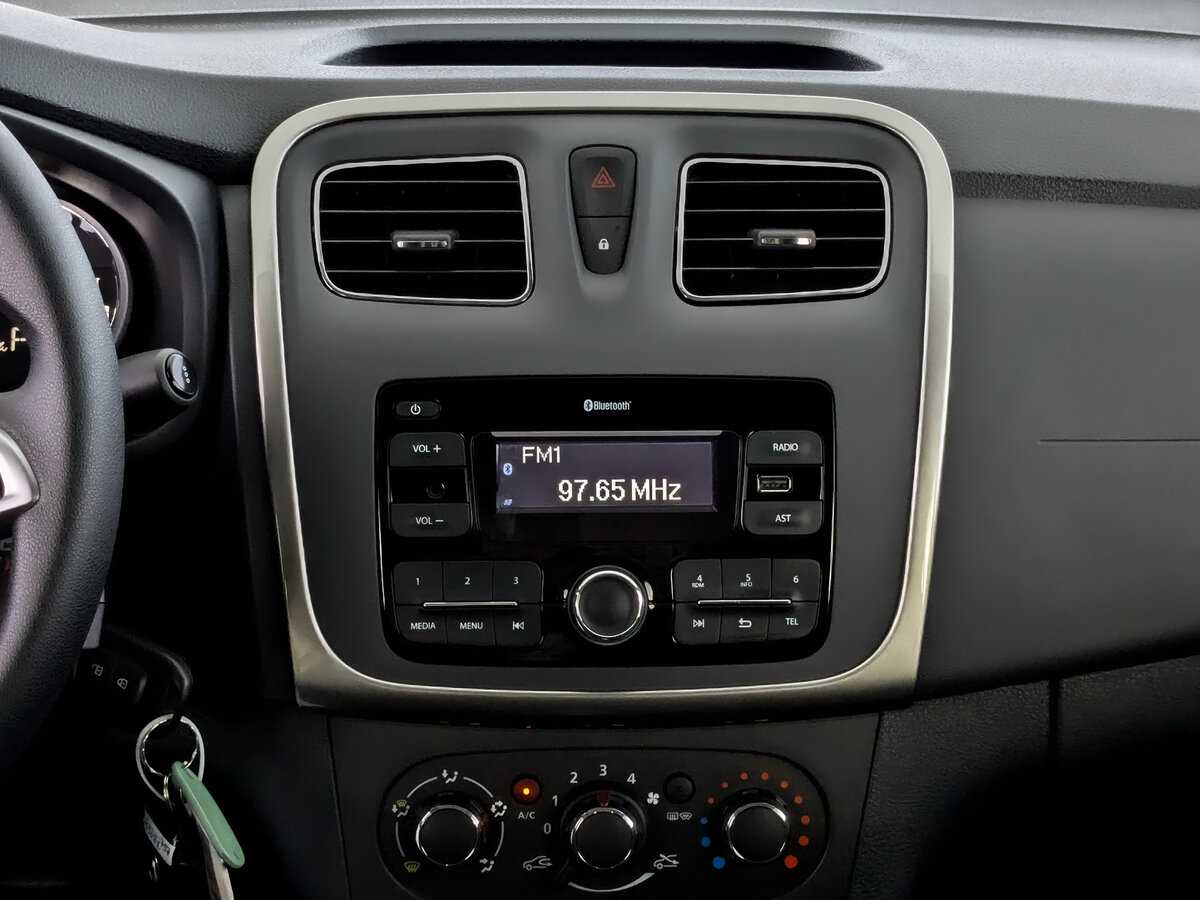 Продажа Б/У Рено Логан. Фото: #12