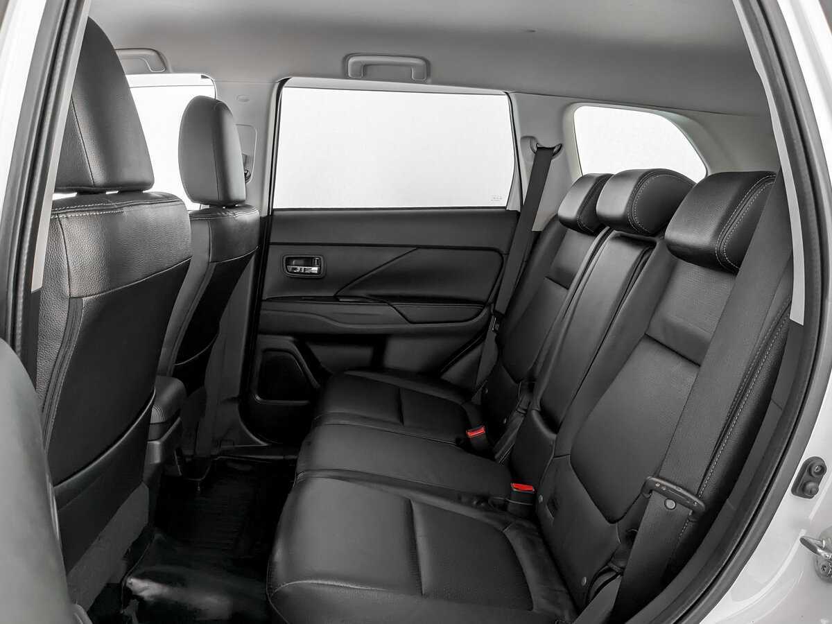 Продажа Б/У Митсубиши Оутлэндер. Фото: #9