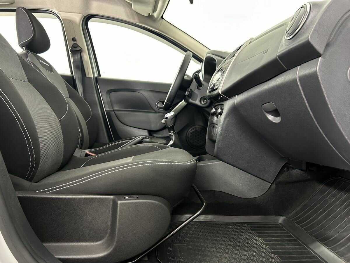 Продажа Б/У Рено Сандеро. Фото: #13