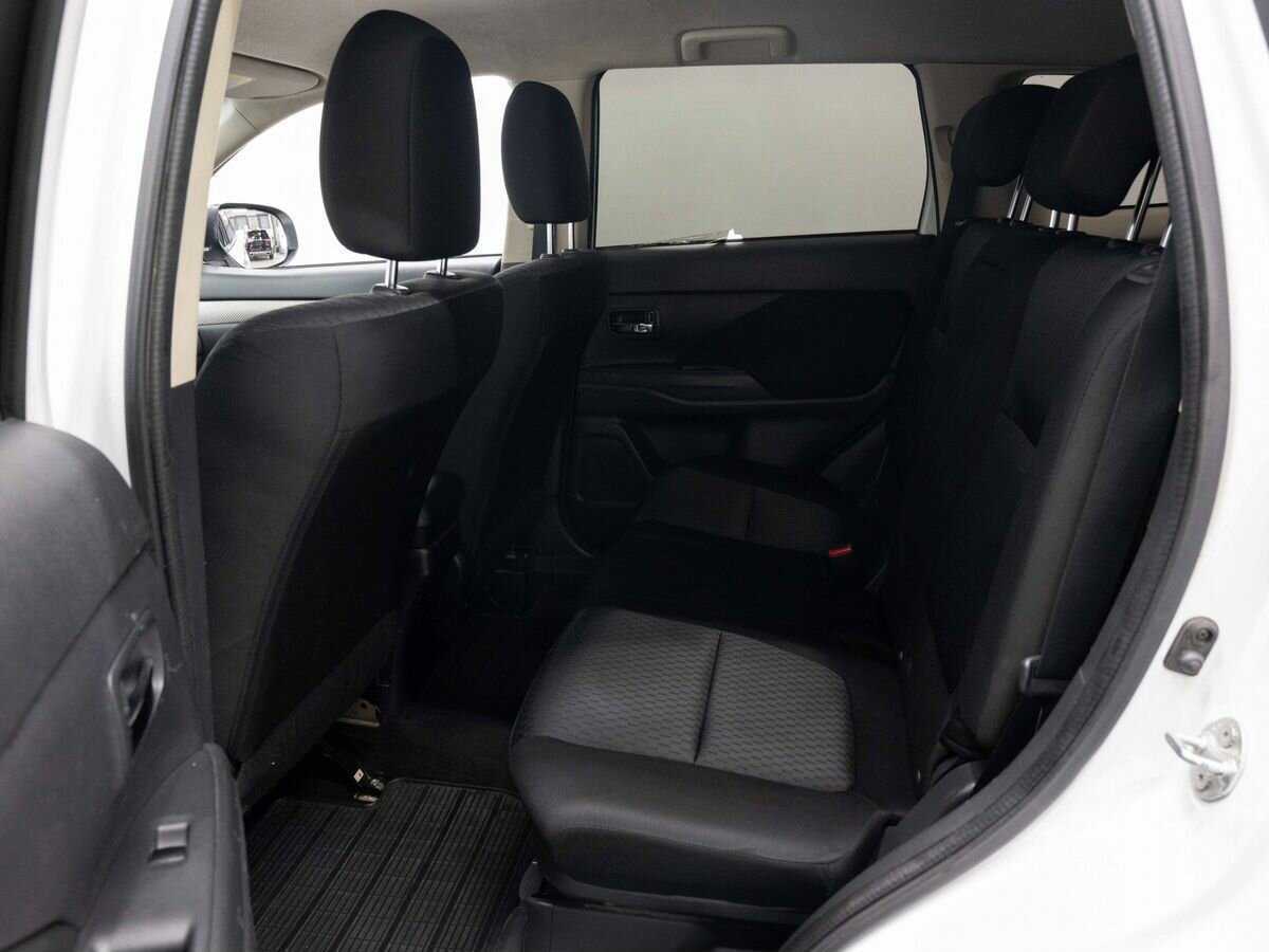 Продажа Б/У Митсубиши Оутлэндер. Фото: #10