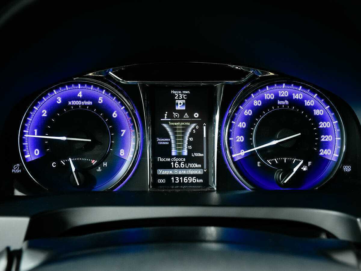 Продажа Б/У Тойота Камри. Фото: #8