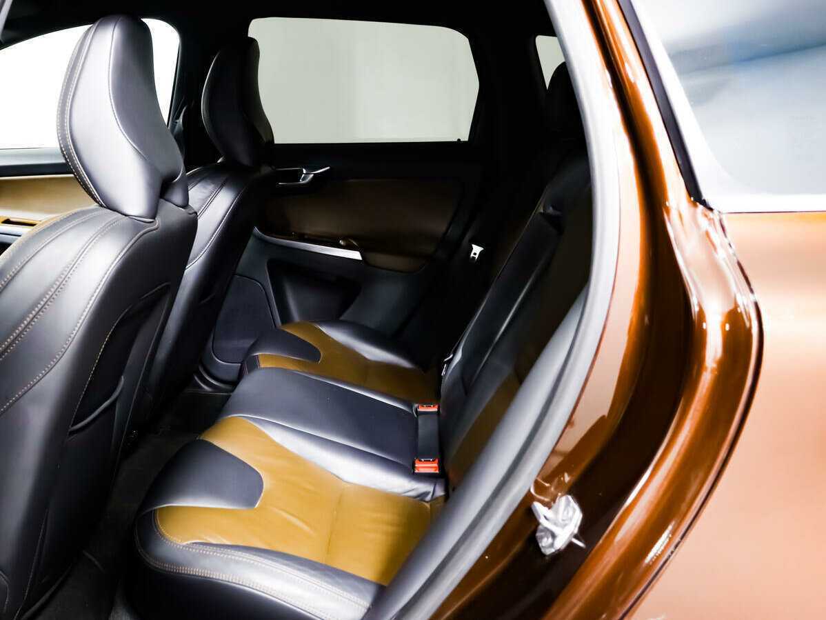 Продажа Б/У Вольво ИксЦ60. Фото: #11