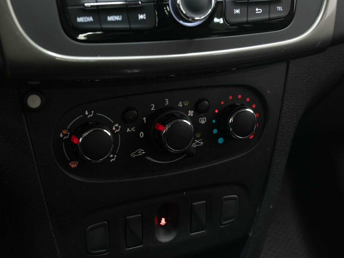 Продажа Б/У Рено Логан. Фото: #17