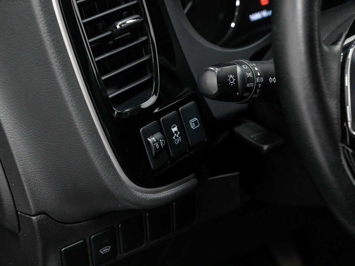 Продажа Б/У Митсубиши Оутлэндер. Фото: #17