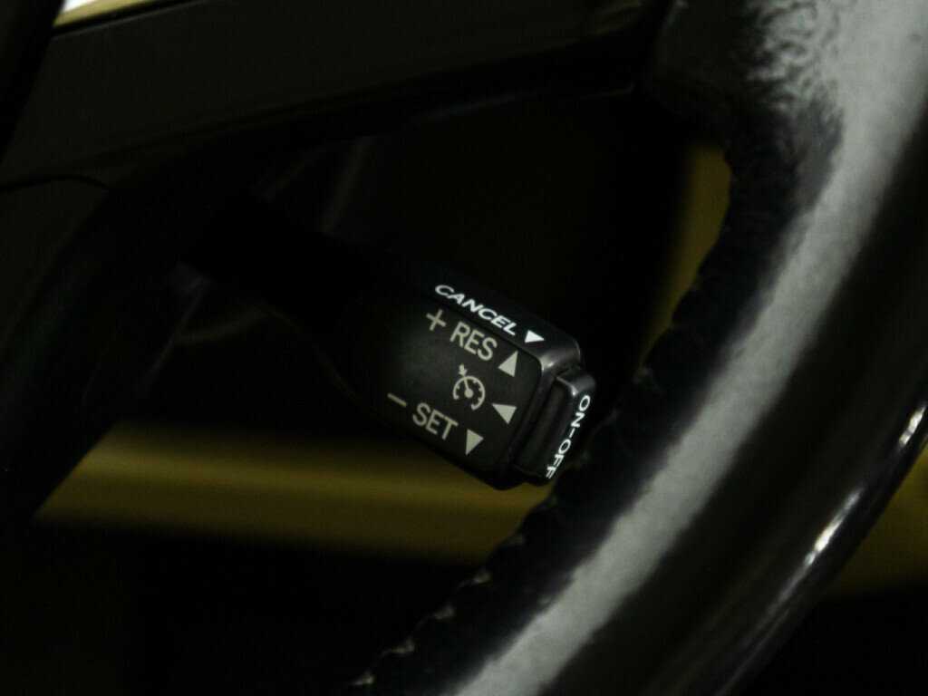 Продажа Б/У Тойота Камри. Фото: #16