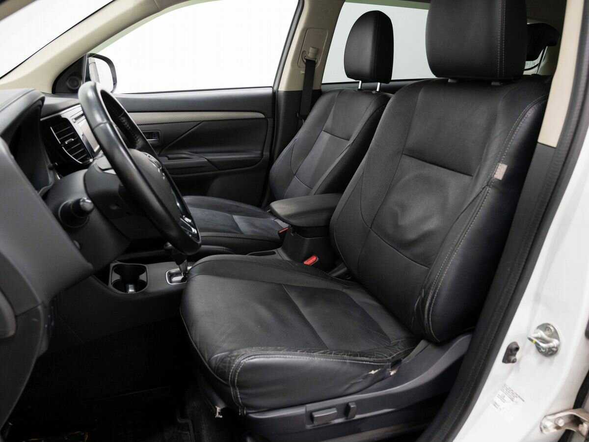 Продажа Б/У Митсубиши Оутлэндер. Фото: #9