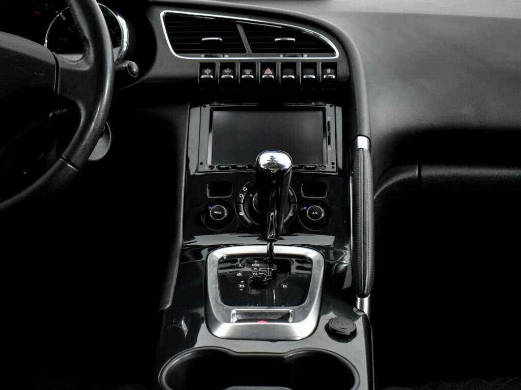 Продажа Б/У Пежо 3008. Фото: #12