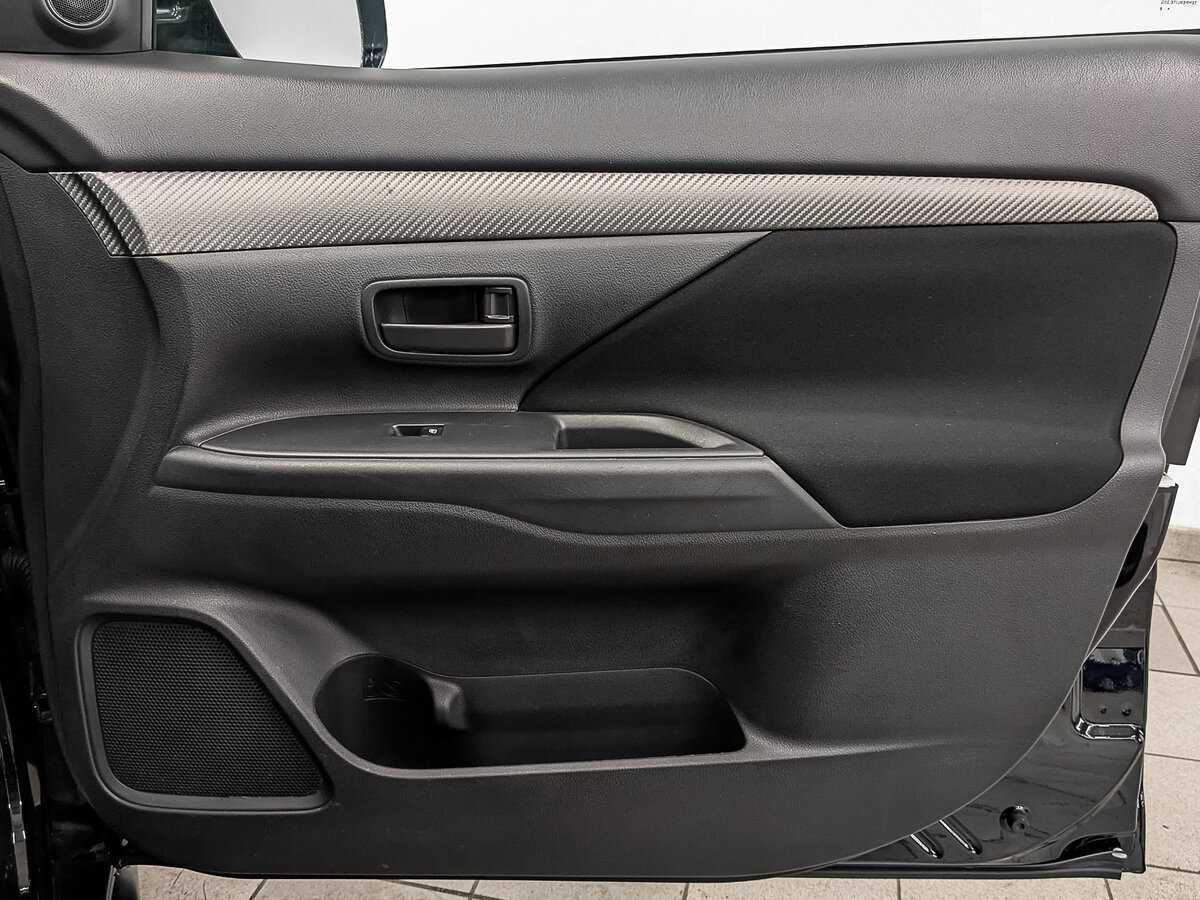 Продажа Б/У Митсубиши Оутлэндер. Фото: #23