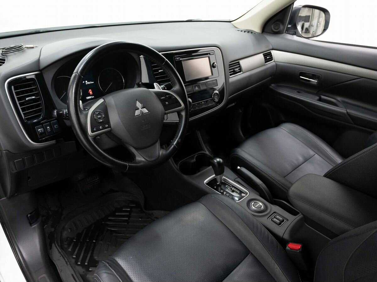 Продажа Б/У Митсубиши Оутлэндер. Фото: #7