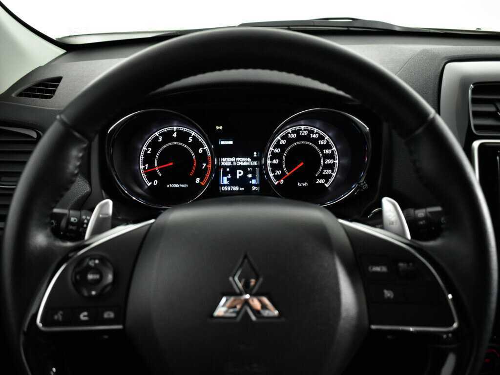 Продажа Б/У Митсубиши АС-Икс. Фото: #10