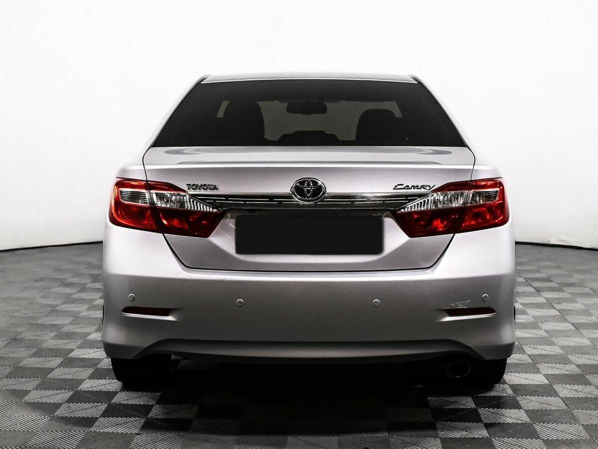 Продажа Б/У Тойота Камри. Фото: #5