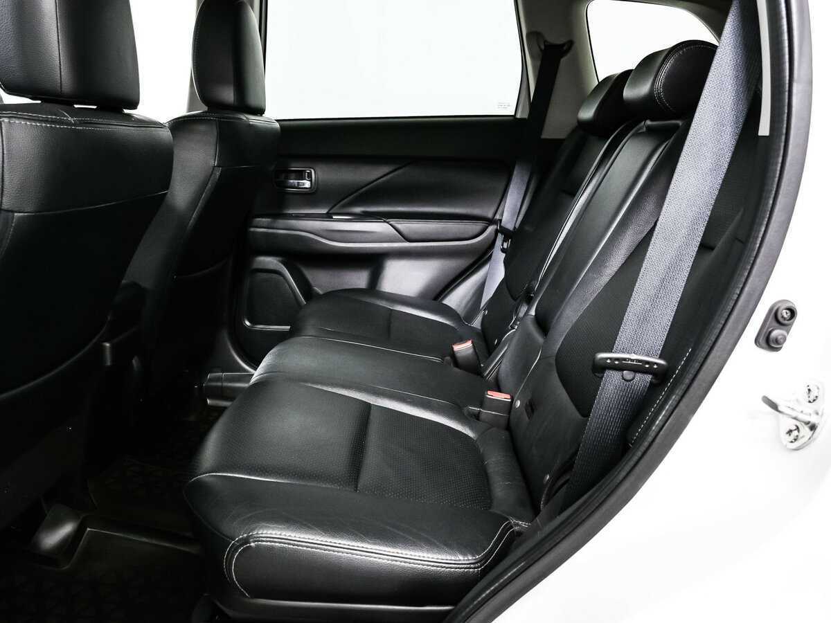 Продажа Б/У Митсубиши Оутлэндер. Фото: #11