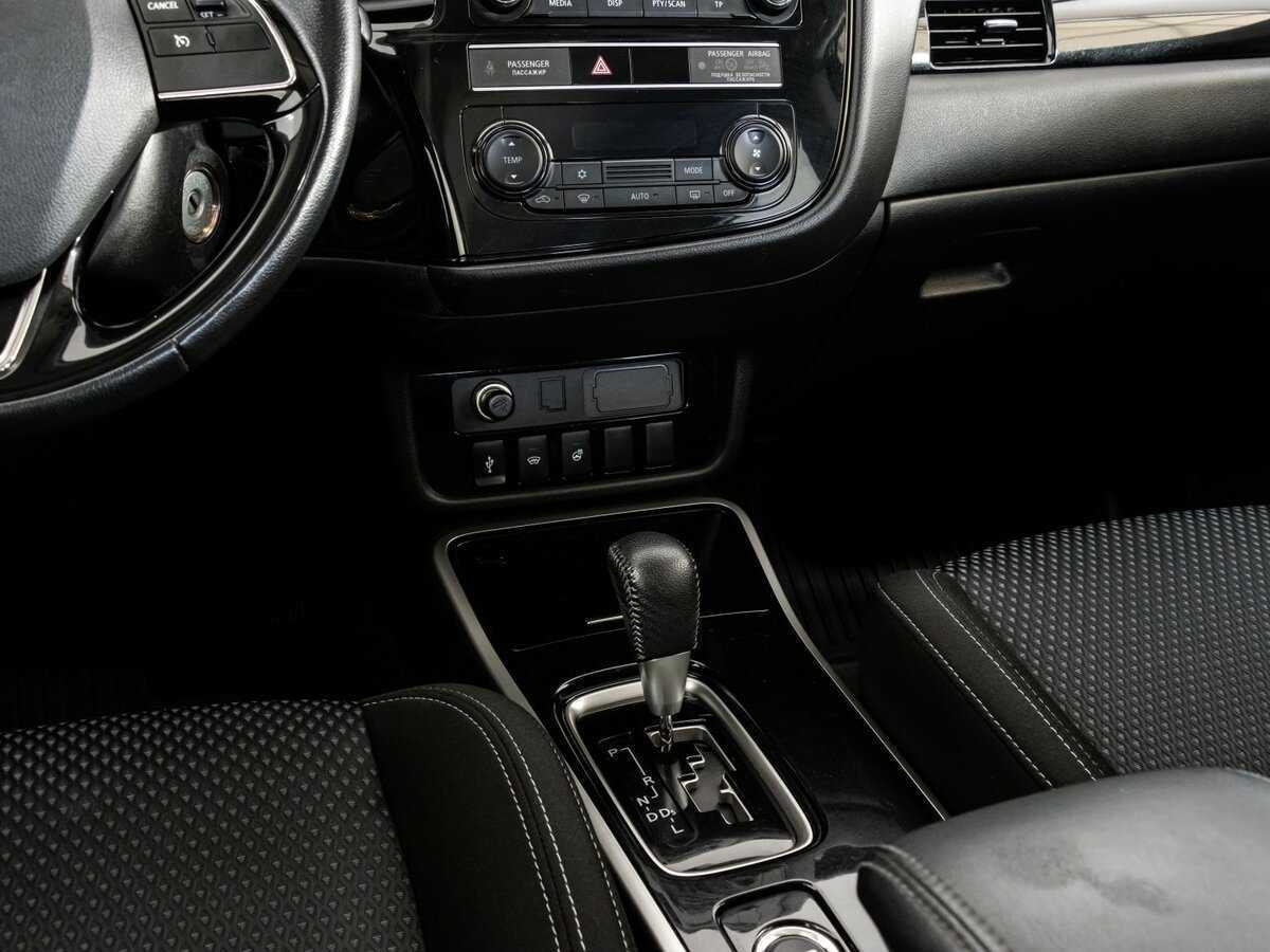 Продажа Б/У Митсубиши Оутлэндер. Фото: #9