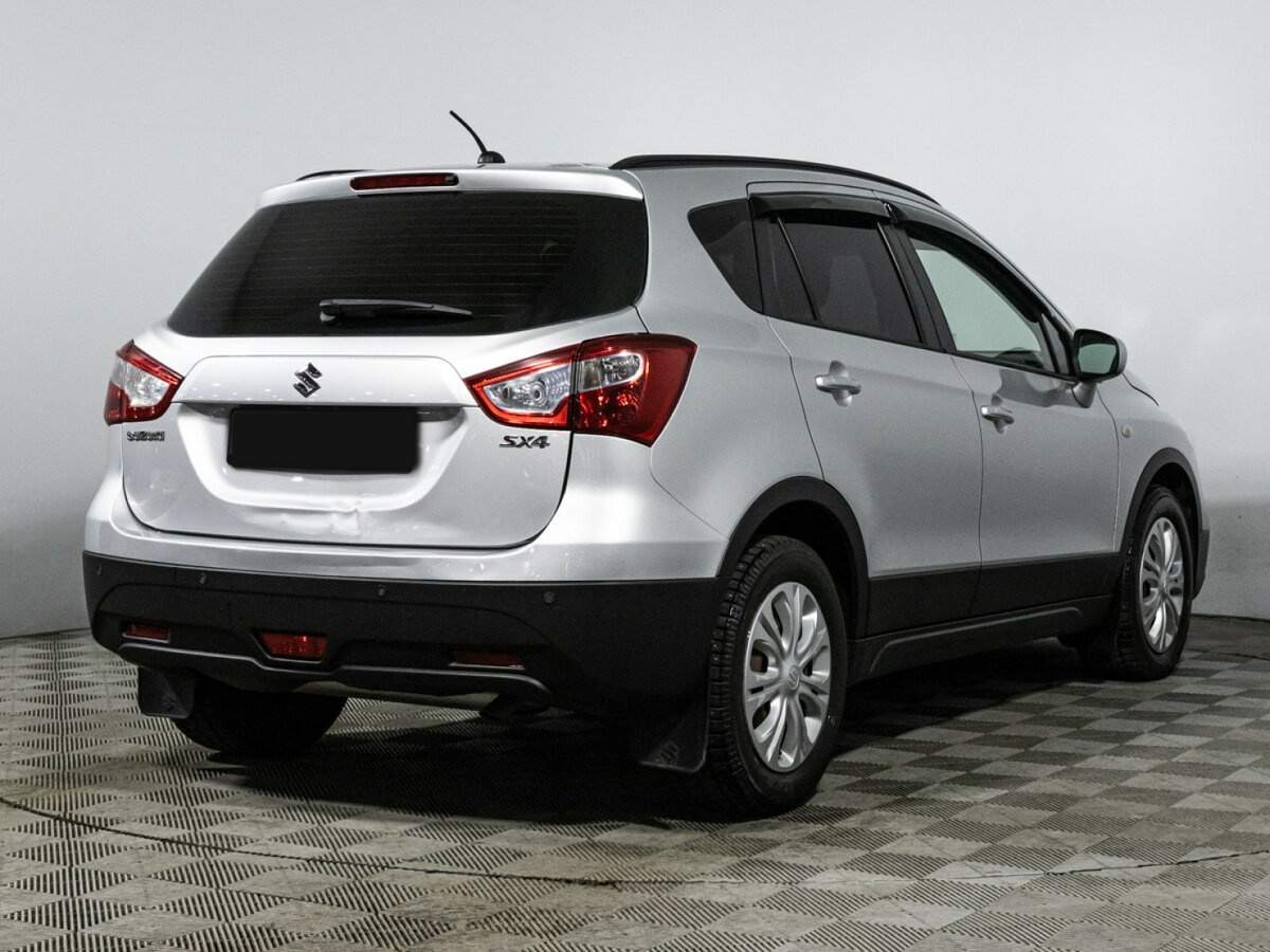 Продажа Б/У Сузуки С-Икс4. Фото: #4