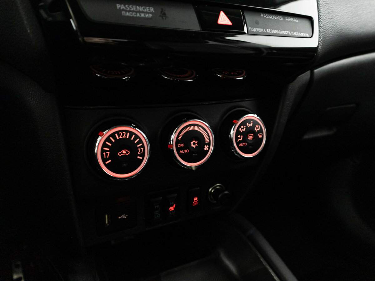 Продажа Б/У Митсубиши АС-Икс. Фото: #17