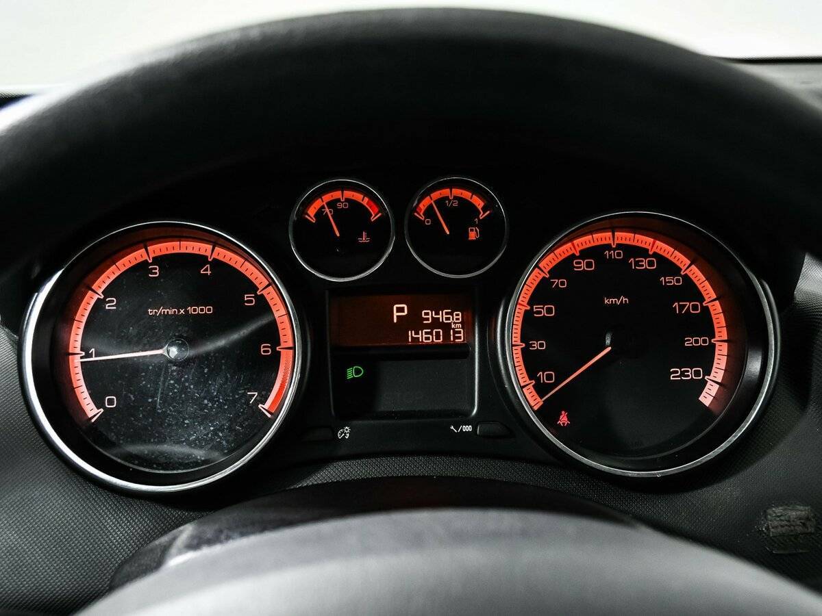 Продажа Б/У Пежо 408. Фото: #9