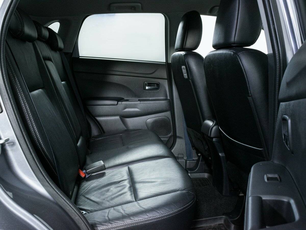 Продажа Б/У Митсубиши АС-Икс. Фото: #9