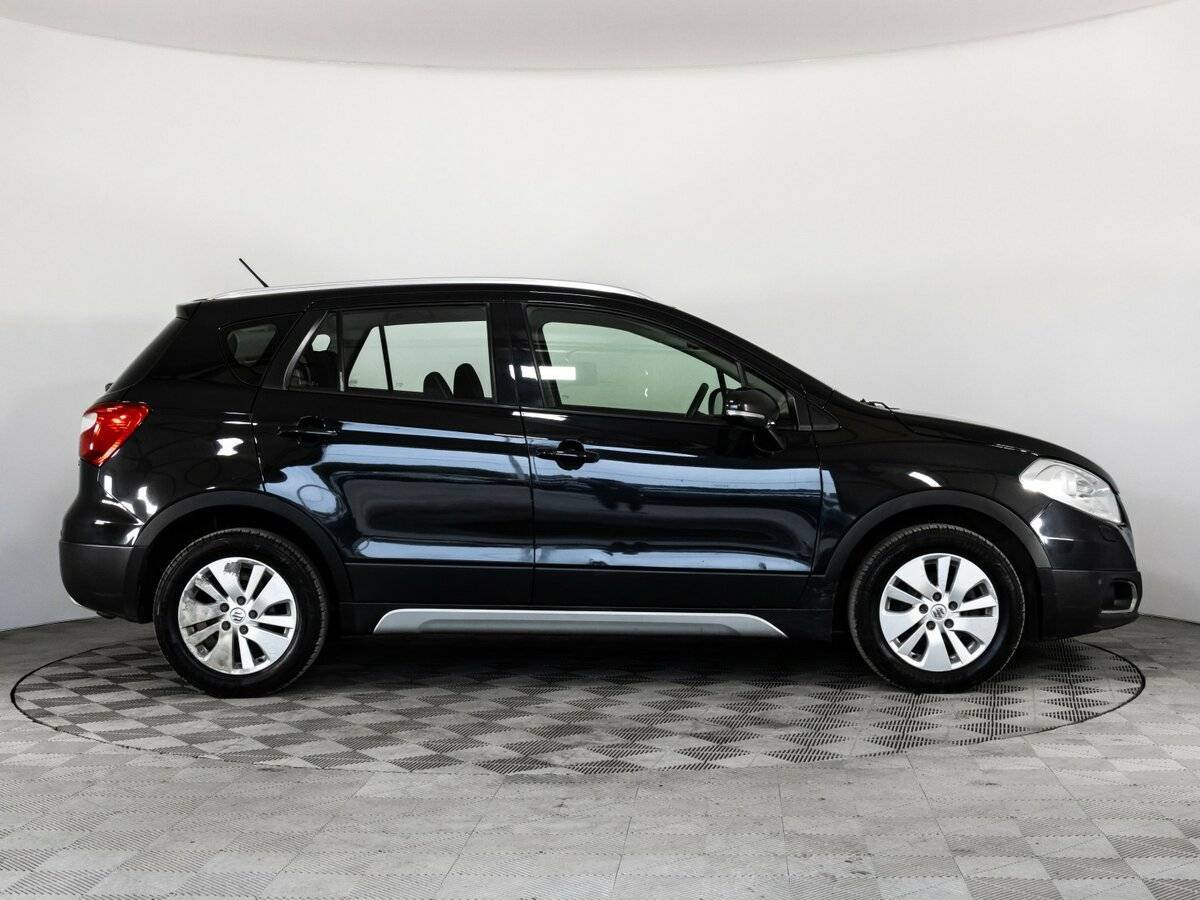 Продажа Б/У Сузуки С-Икс4. Фото: #3