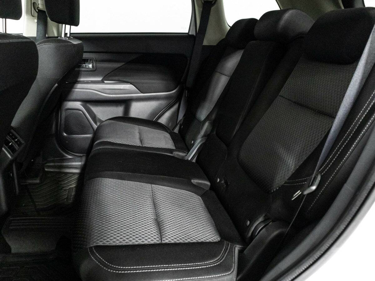 Продажа Б/У Митсубиши Оутлэндер. Фото: #9